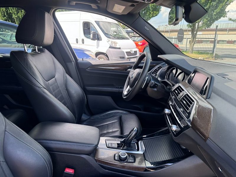 BMW X3 (2018) XDRIVE 2,0i 185 KW STK - fotka 38 z 46