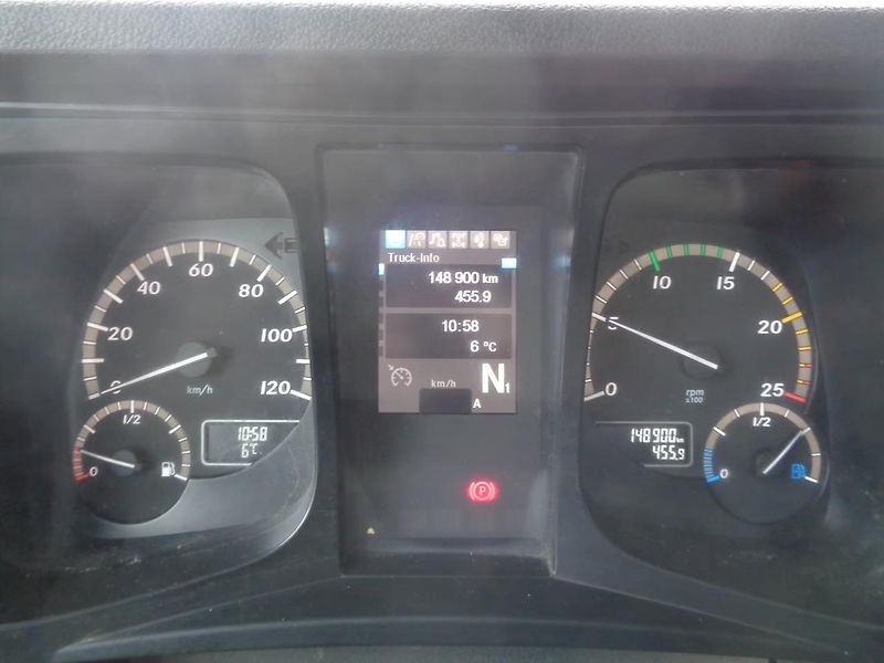 Mercedes-Benz AROCS 3246 8x4 3S MEILLER - fotka 13 z 17