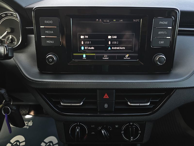 Škoda Scala 1.0TSI 70KW AMBI SmartLink ČR! - fotka 29 z 36