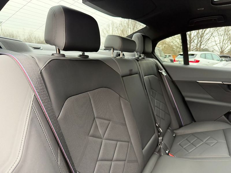 BMW Řada 5 540d xDrive 08/2025 TOP - fotka 19 z 24