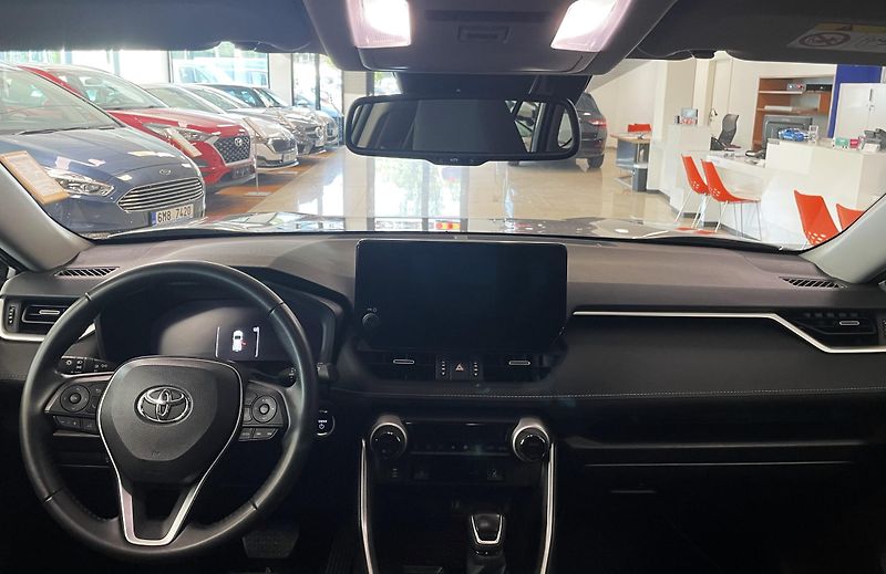 Toyota RAV4 2.5 Hybrid Comfort e-CVT, ČR - fotka 13 z 28