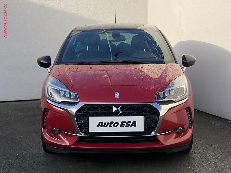 DS Automobiles DS3 (2018) 1.2 PT SportChic, AC, výhřev - fotka 2 z 17