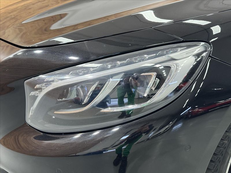 Mercedes-Benz Třídy S 500 4M AMG MASÁŽE ILS - fotka 22 z 23