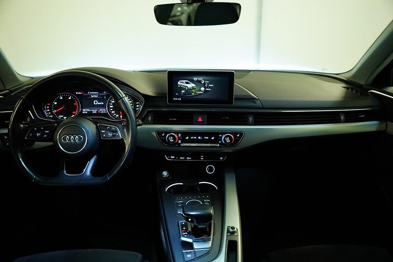 Audi A4 - fotka 5 z 30