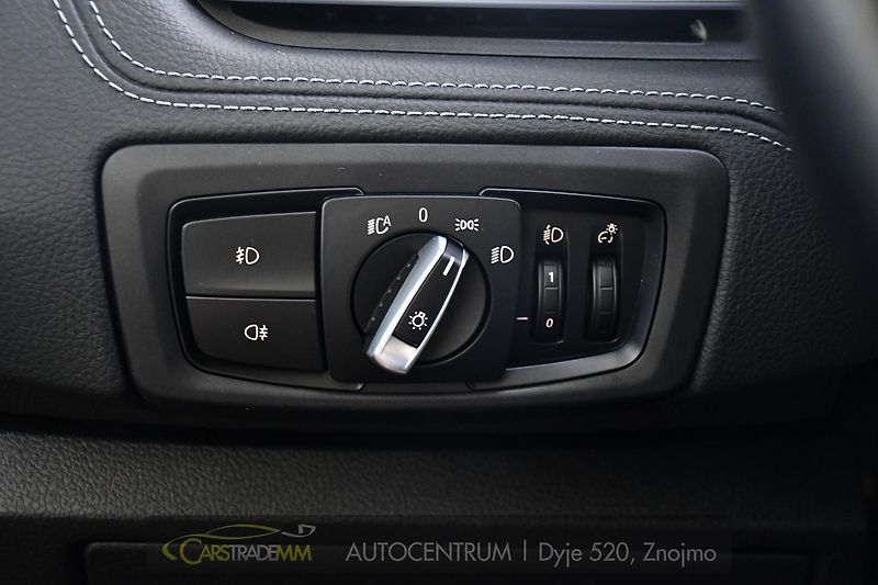 BMW Řada 2 216d GRAND TOURER TAŽNÉ 7MÍST - fotka 27 z 54