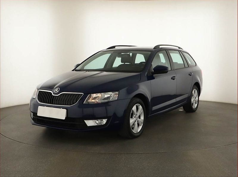 Škoda Octavia (2015) 2.0 TDI, ČR,1.maj, Tempomat - fotka 2 z 15