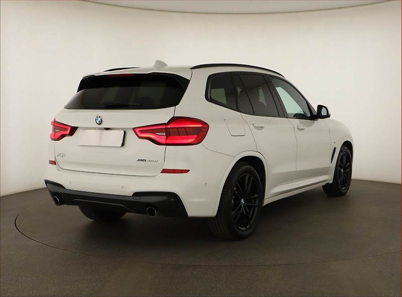 BMW X3 (2019) M Sport xDrive30d - fotka 5 z 20