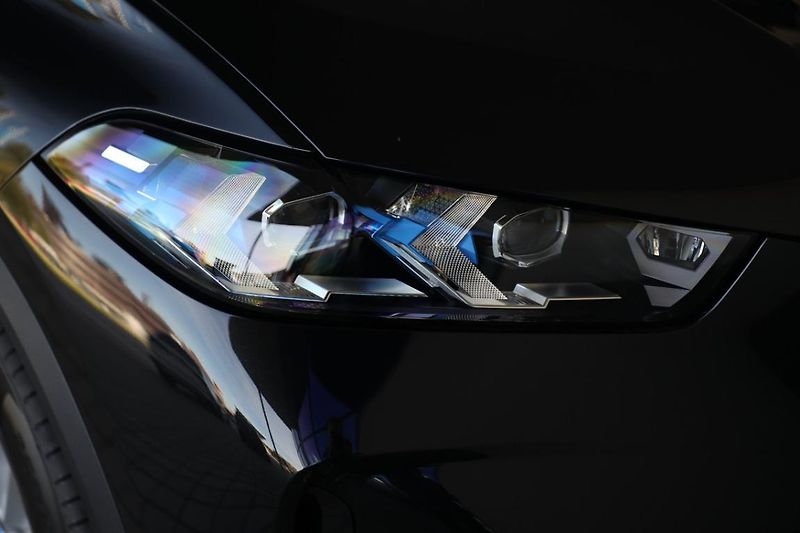 BMW X5 xDrive30d - fotka 17 z 18