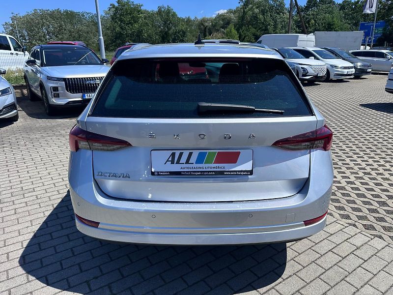 Škoda Octavia 2.0 TDI 85kW Style - fotka 7 z 16