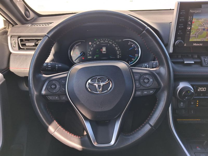 Toyota RAV4 2.5 PHEV e-CVT Selection VIP A - fotka 14 z 25