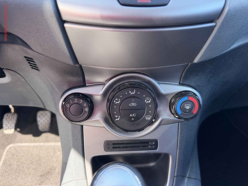 Ford Fiesta (2008) 1.2i, AC, STK8/28 - fotka 14 z 14