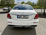 Mercedes-Benz Třídy E (2017) 220D 4Matic W213 AMG KOUP ČR - náhled 7