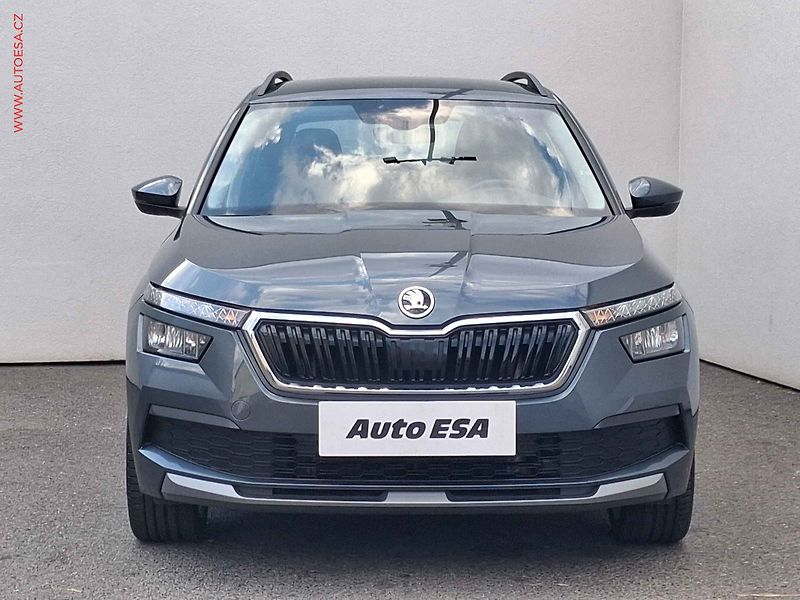 Škoda Kamiq (2021) 1.0 TSi, Style - fotka 2 z 19