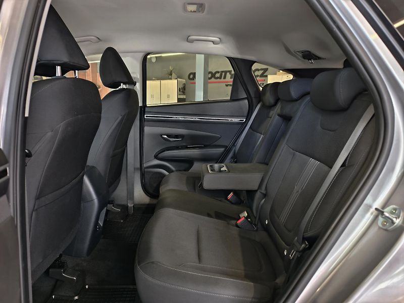 Hyundai Tucson 1.6 CRDi MHEV 100kW SMART, DPH - fotka 10 z 26