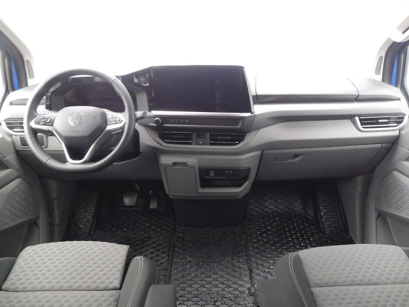 Volkswagen Caravelle (2025) Life DR 2,0 TDI 110kW 8AUT - fotka 5 z 29