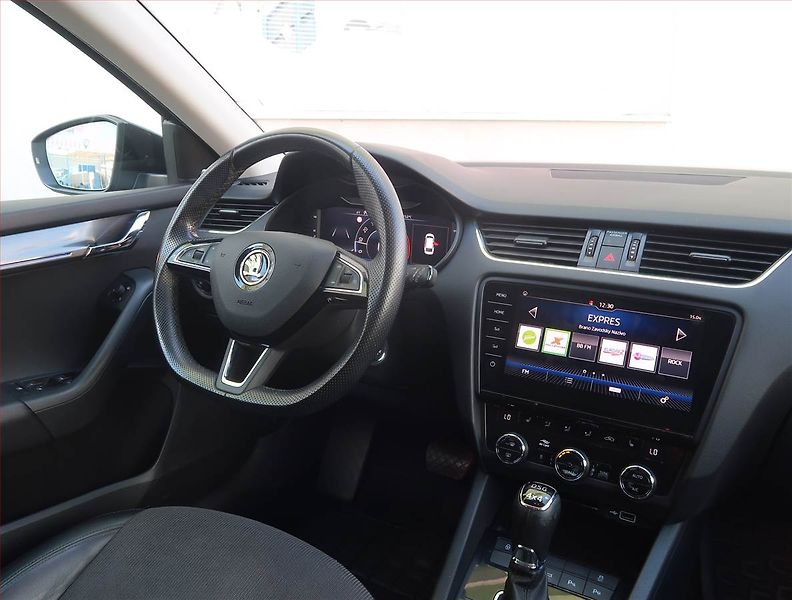 Škoda Octavia (2018) Style Plus 2.0 TDI, 4X4 - fotka 7 z 18