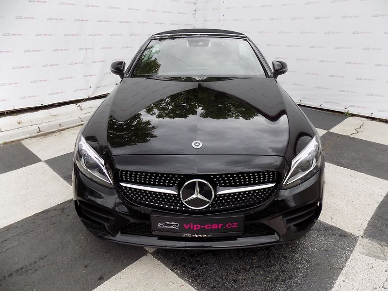 Mercedes-Benz Třídy C (2021) 400/AMG-Line/4-M/Full-Led/ - fotka 7 z 44