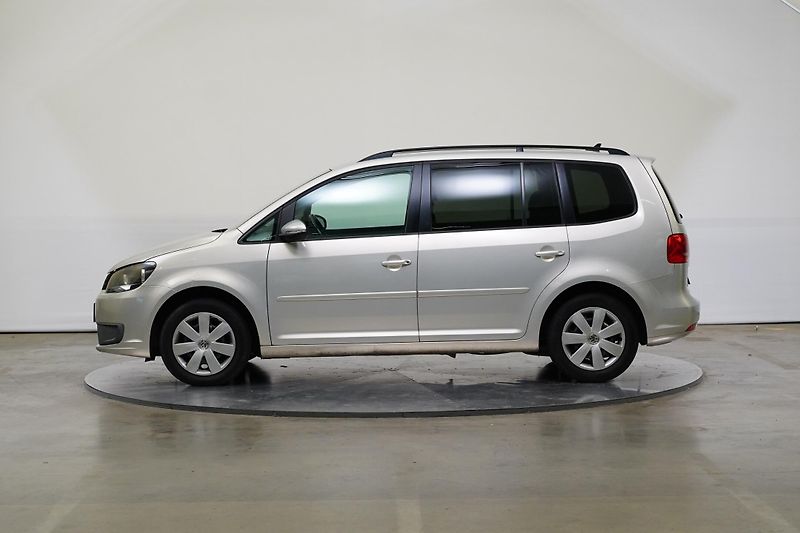 Volkswagen Touran - fotka 3 z 22