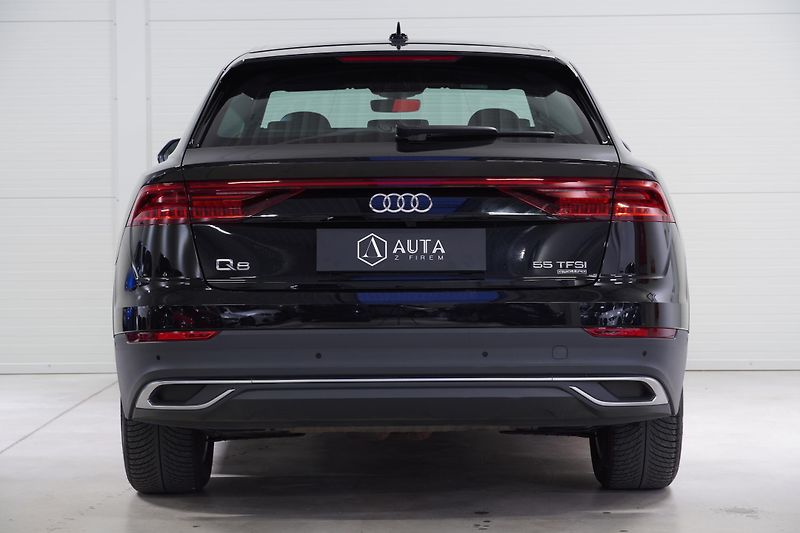 Audi Q8 55 TFSI,ČR,DPH,ZÁRUKA 2028 - fotka 7 z 33