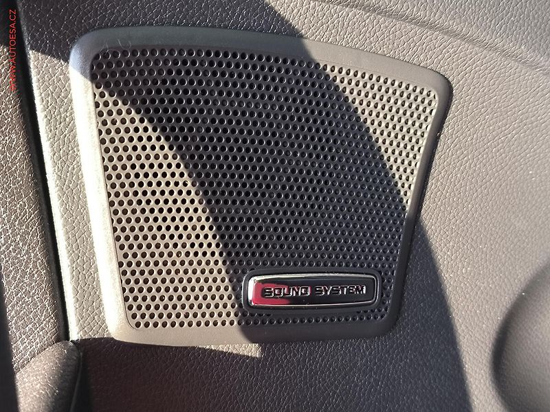 Škoda Yeti (2017) 2.0TDi, Drive, bixen - fotka 20 z 23