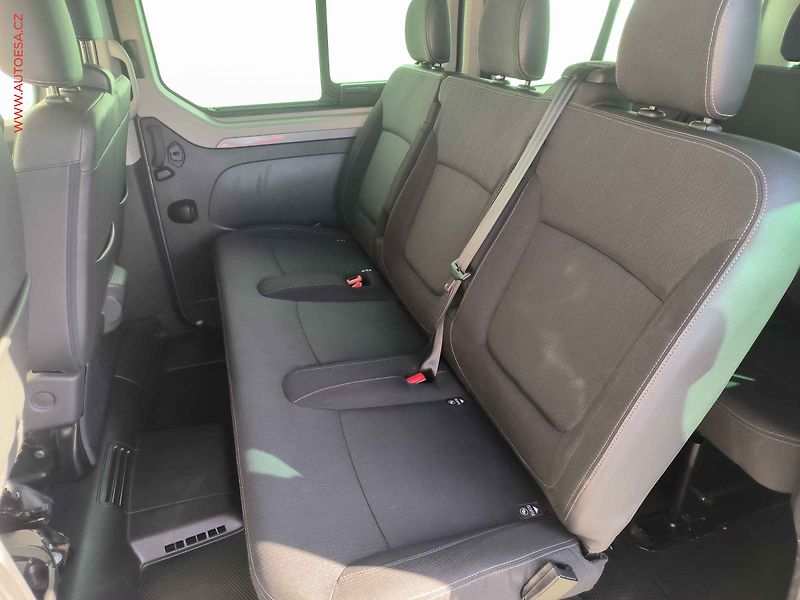 Renault Trafic (2022) 2.0dCi L2 9míst, Intense - fotka 10 z 19