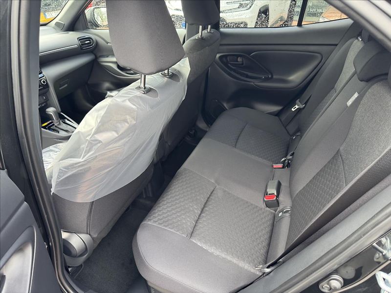 Toyota Yaris Cross (2026) 1,5 Style - fotka 11 z 12