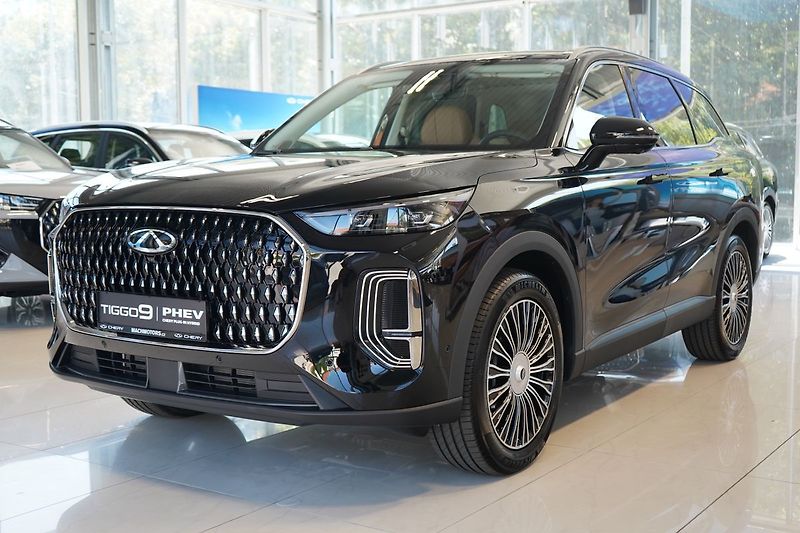 Chery Ostatní (2026) UNIQUE 1.5 TGDI PHEV - fotka 3 z 59