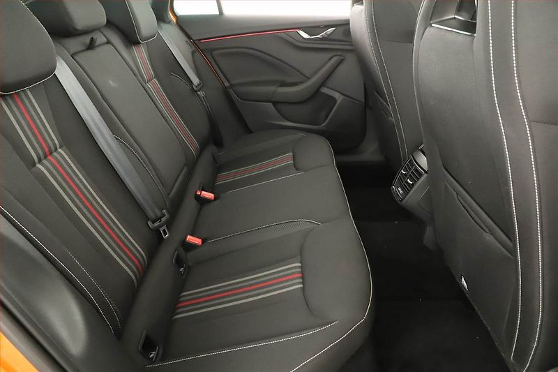 Škoda Kamiq (2025) 1.0 TSI, MONTE CARLO, AUTOMAT - fotka 7 z 16