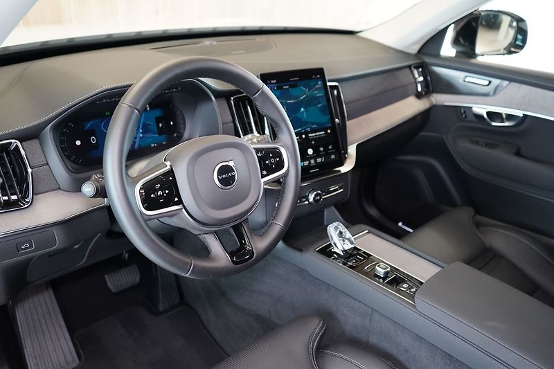 Volvo XC90 B5 PLUS Bright, Vzduch, 360° - fotka 18 z 50