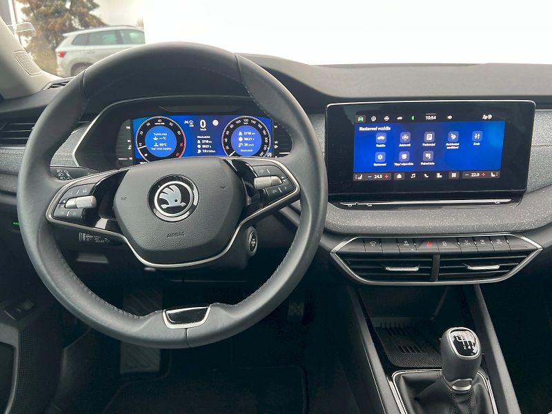 Škoda Octavia (2024) Liftback Top Selection1.5 TSI - fotka 22 z 35