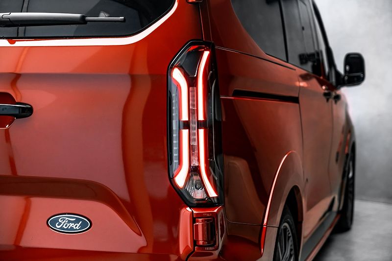 Ford Transit Custom MS-RT, 7 míst, tažné - fotka 13 z 27