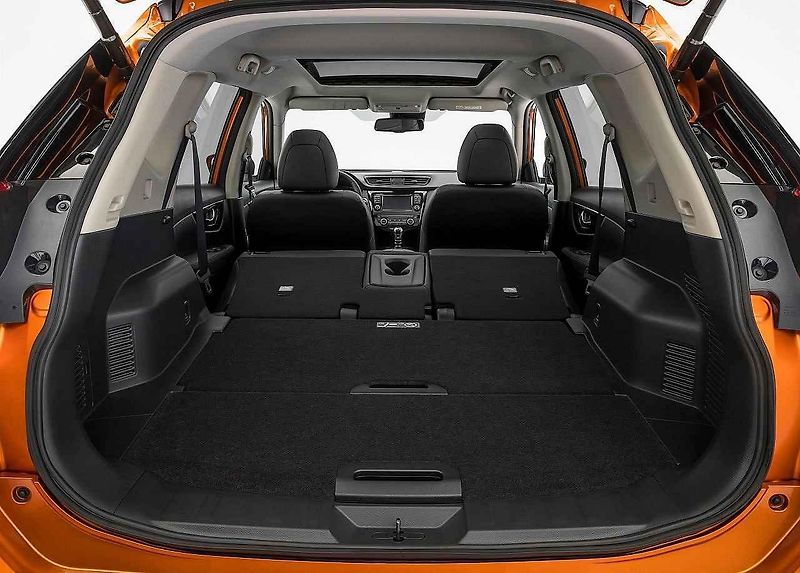 Nissan X-Trail.