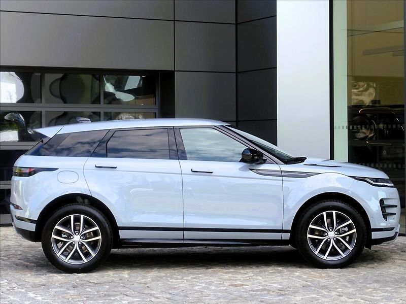 Land Rover Range Rover Evoque (2026) 2,0 D165 DYNAMIC SE AWD - fotka 5 z 25
