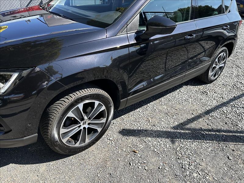 Seat Ateca 1,5 TSi DSG DPH  LED,ALU - fotka 44 z 49