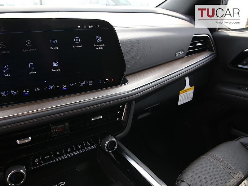 Chevrolet Tahoe (2026) High Country 6.2 V8 - fotka 26 z 45