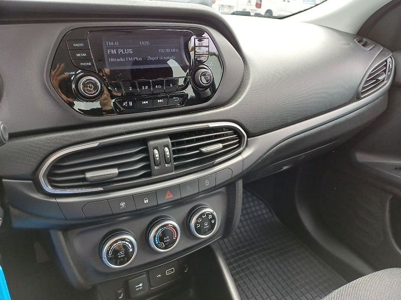 Fiat Tipo kombi 1.0 FIREFLY 100k - fotka 13 z 21