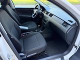 Škoda Rapid 1,2 TSi / 63 kW / Ambiente  - náhled 18