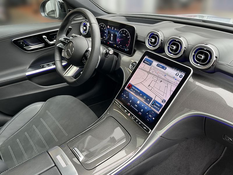 Mercedes-Benz Třídy C C-Třída 300 4MATIC AMG Line - fotka 19 z 21