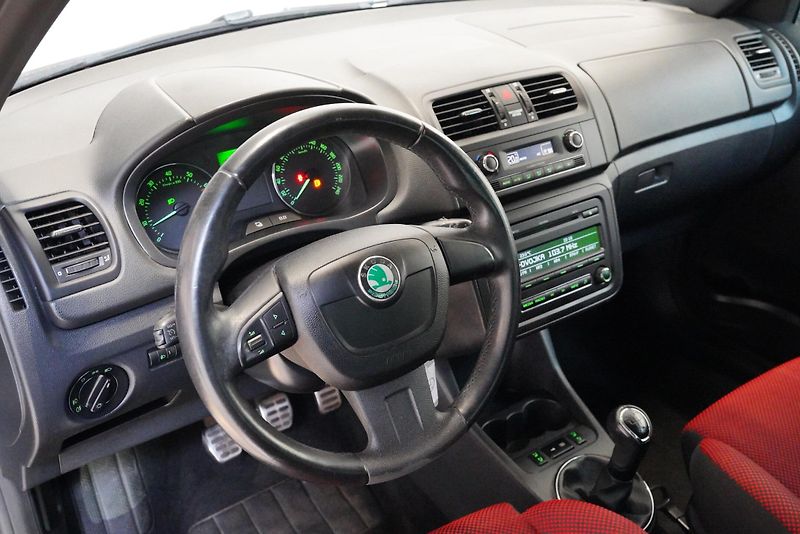 Škoda Fabia - fotka 5 z 6