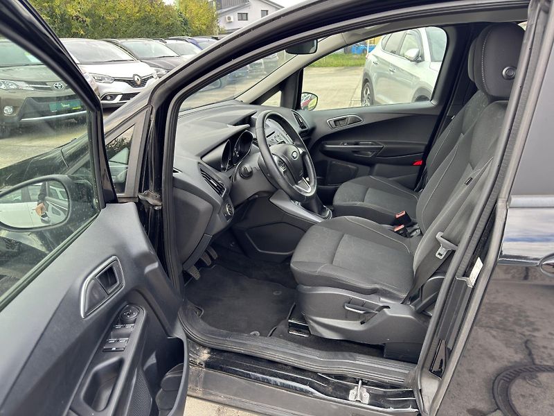 Ford B-MAX - fotka 4 z 10