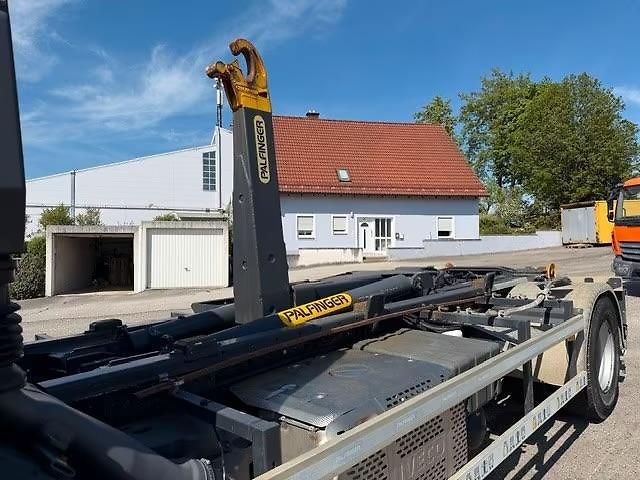 Iveco Ostatní AD190S31 4x2 hákový natah. - fotka 16 z 23