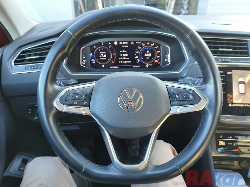 Volkswagen Tiguan (2022) Elegance 2,0 TDI 4Motion - fotka 7 z 14