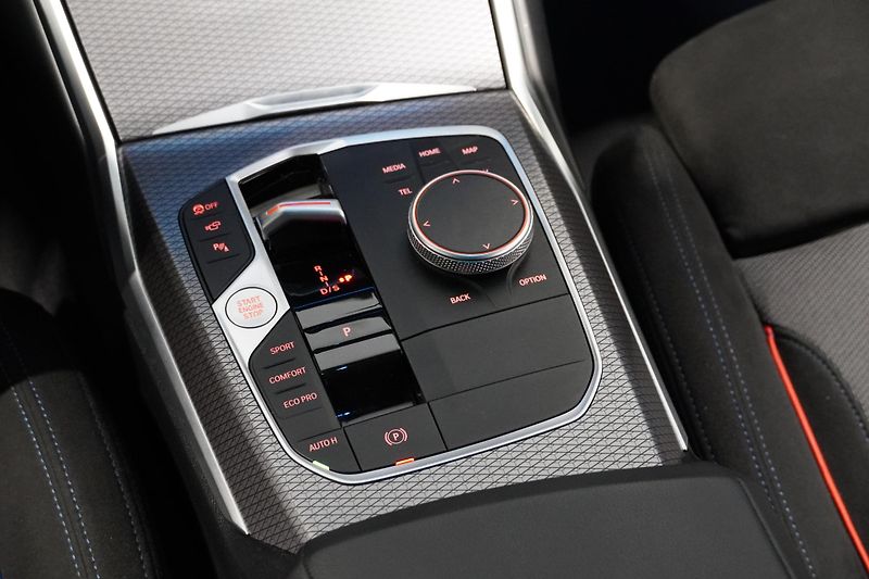 BMW Řada 3 320d,Xdrive,MPacket,ČR,DPH,HUD - fotka 28 z 41