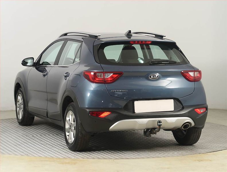 Kia Stonic (2020) 1.0 T-GDI, ČR,1.maj - fotka 4 z 23