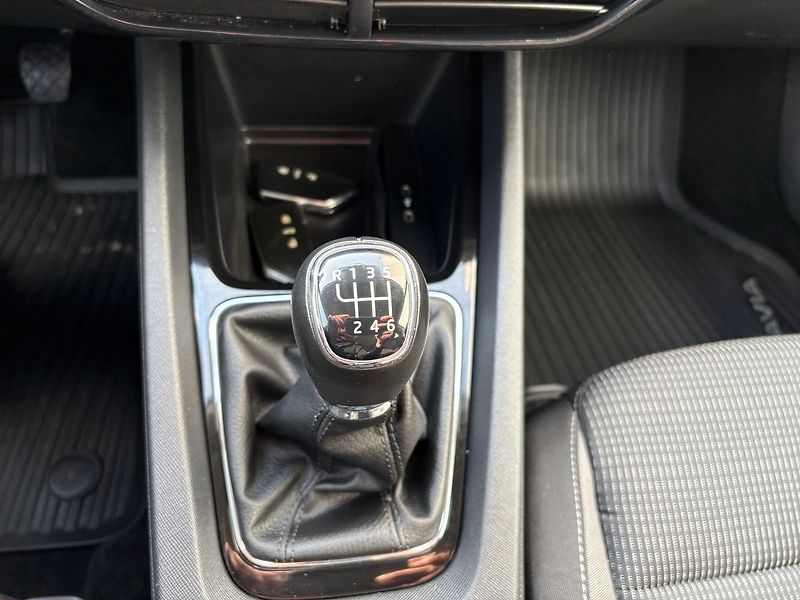 Škoda Octavia 1.5 TSI 110kW Combi, DPH - fotka 11 z 17