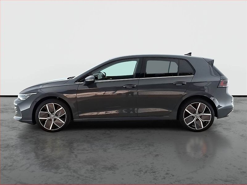 Volkswagen Golf (2024) 1.5 eTSI - fotka 3 z 22