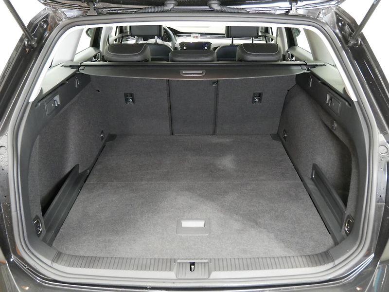 Volkswagen Passat - fotka 18 z 21