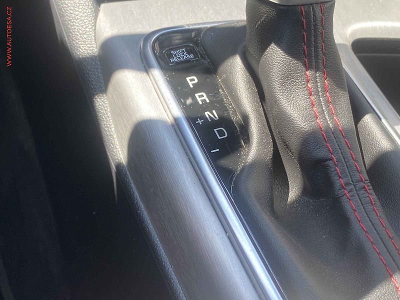 Kia Optima (2018) 2.0 T-GDi, GT, kůže, AT - fotka 14 z 20