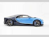 Bugatti Chiron jako model v měřítku 1:8.