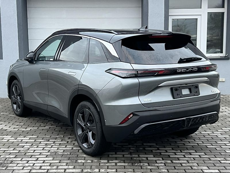 BAIC X55 (2026) 1.5T 130KW AUTOMAT MAX.VÝBAVA - fotka 3 z 21